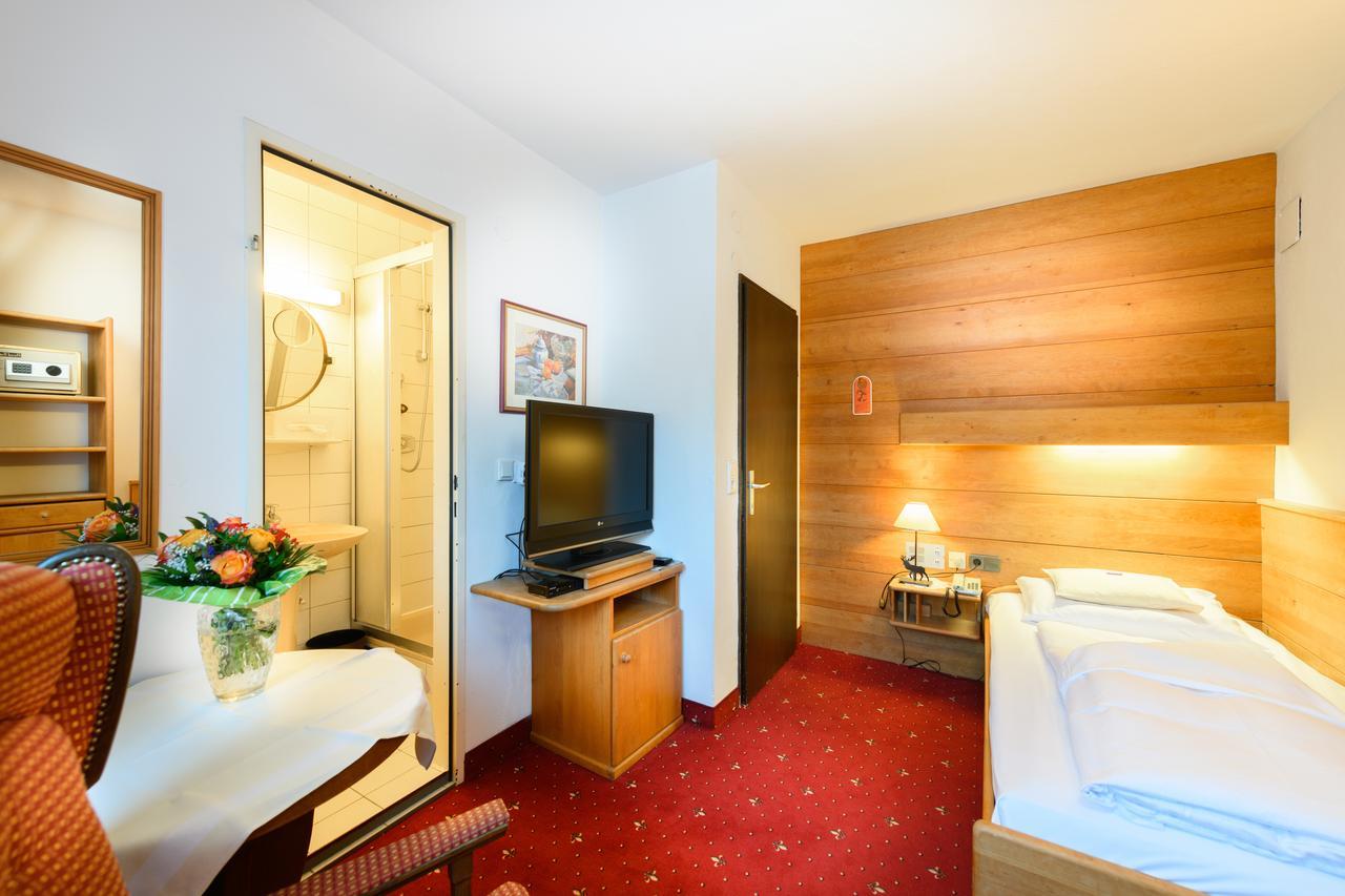 Haus Stefanie - Adults Only Hotel Зеефелд в Тирол Екстериор снимка