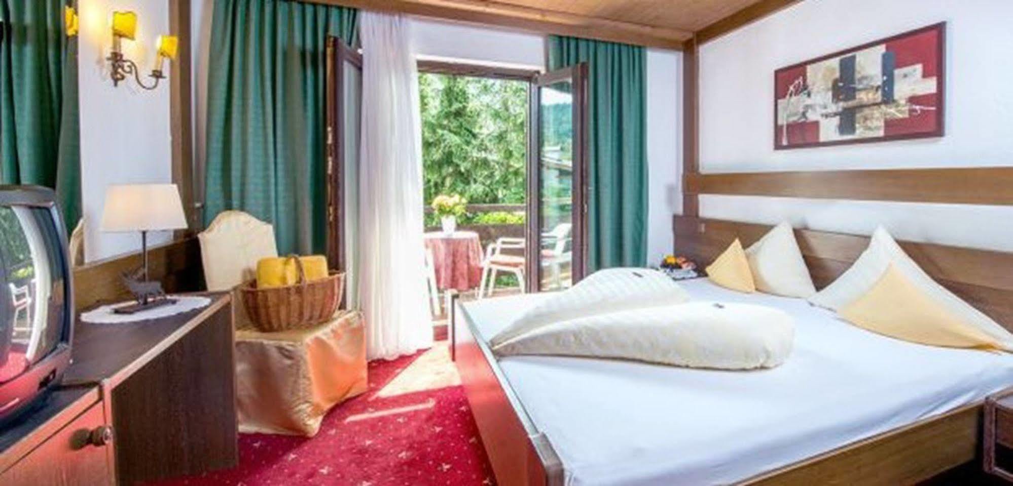 Haus Stefanie - Adults Only Hotel Зеефелд в Тирол Екстериор снимка